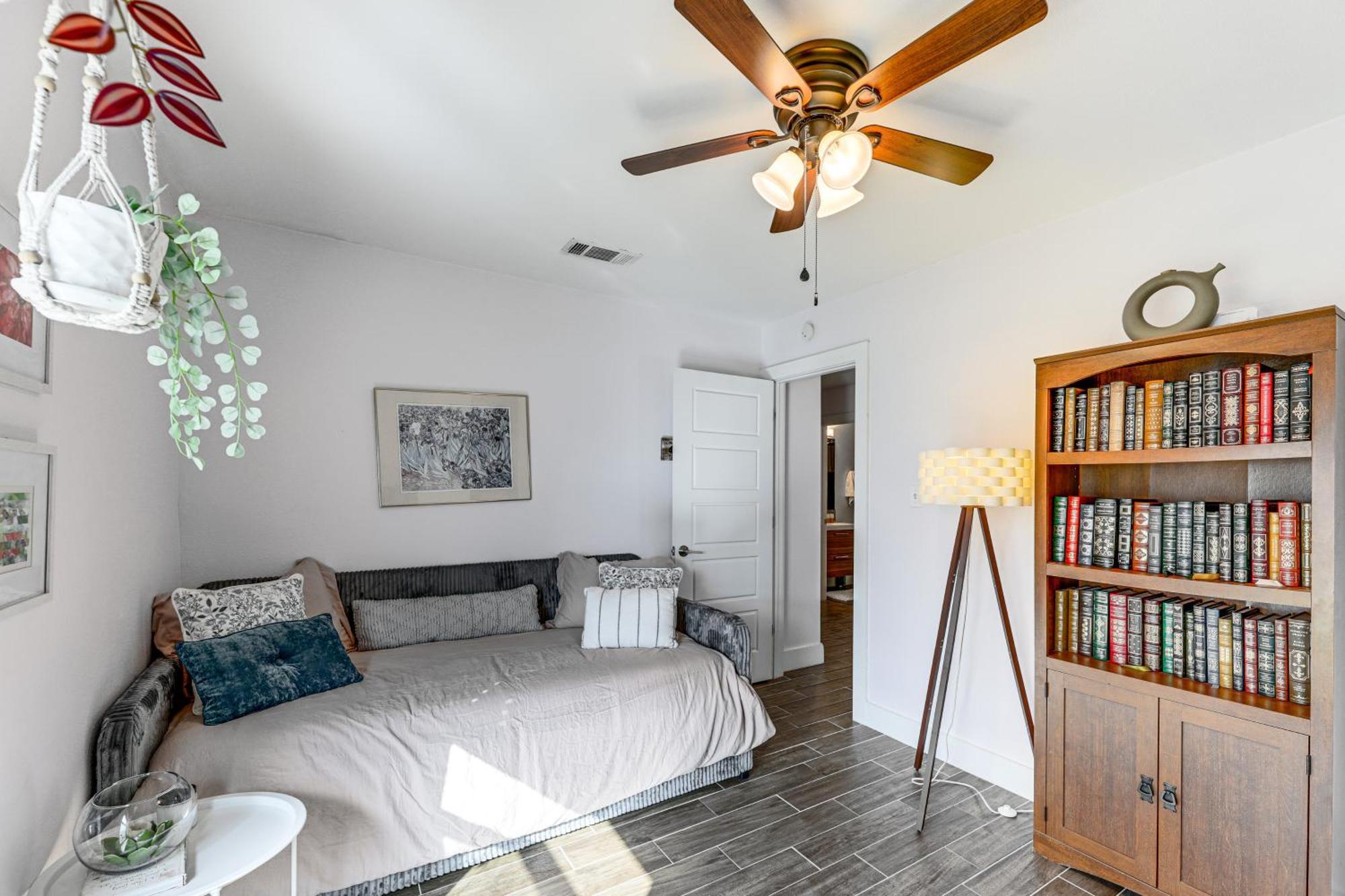 Modern Austin Home With Outdoor Pool And Fire Pit! Zewnętrze zdjęcie
